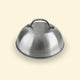 Edelstahl-Garhaube auf einfarbigem Hintergrund, Plancha-Zubehör für einen Ofeneffekt und zum Warmhalten.